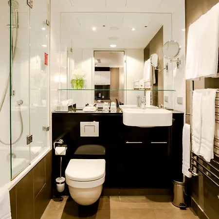 Adina Mitte 4* Βερολίνο