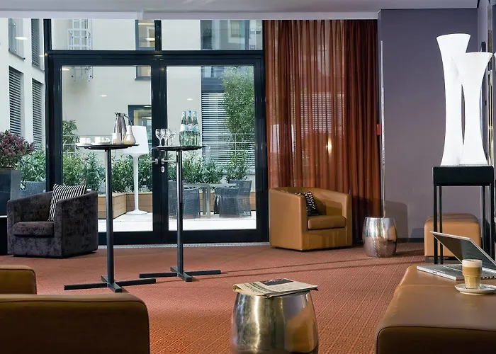 Adina Mitte Apartahotel