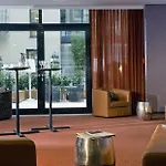 Adina Mitte Aparthotel