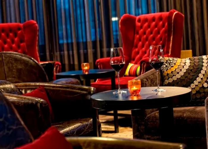 Adina Mitte Apartahotel