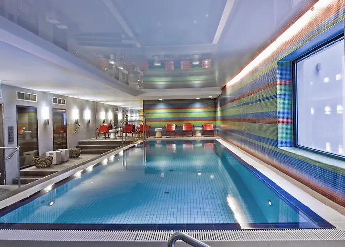 Adina Mitte ברלין