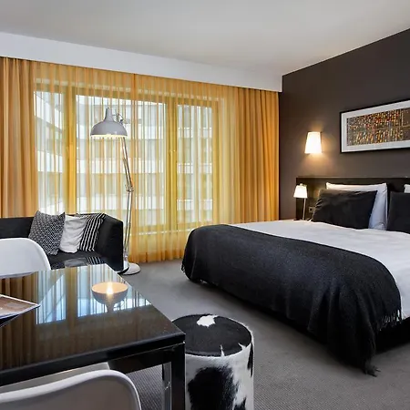 Hotel apartamentowy Adina Mitte 4*