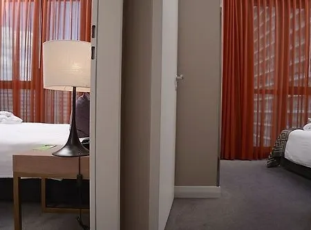 Hotel apartamentowy Adina Mitte 4*