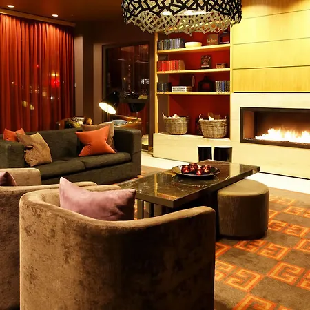 Hotel apartamentowy Adina Mitte