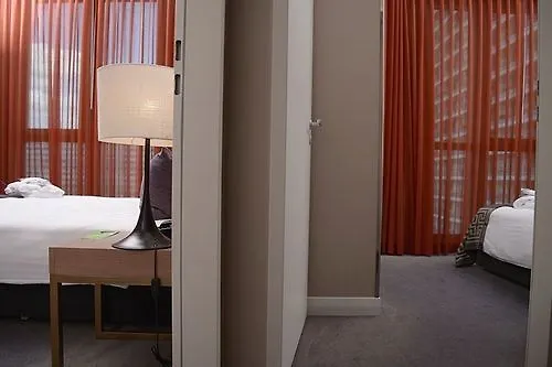 Apartahotel Adina Mitte 4*